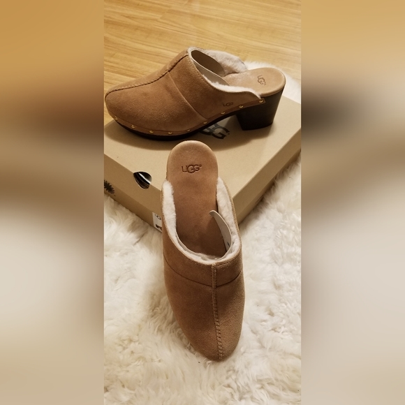NWT Ugg Kassi clogs sz 10 so cozy! - Picture 1 of 11